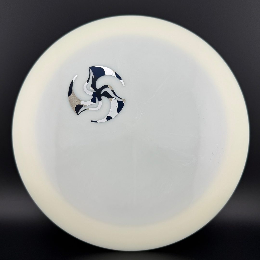 Lumen Enigma - Mini Tri-Fly Huk Stamp