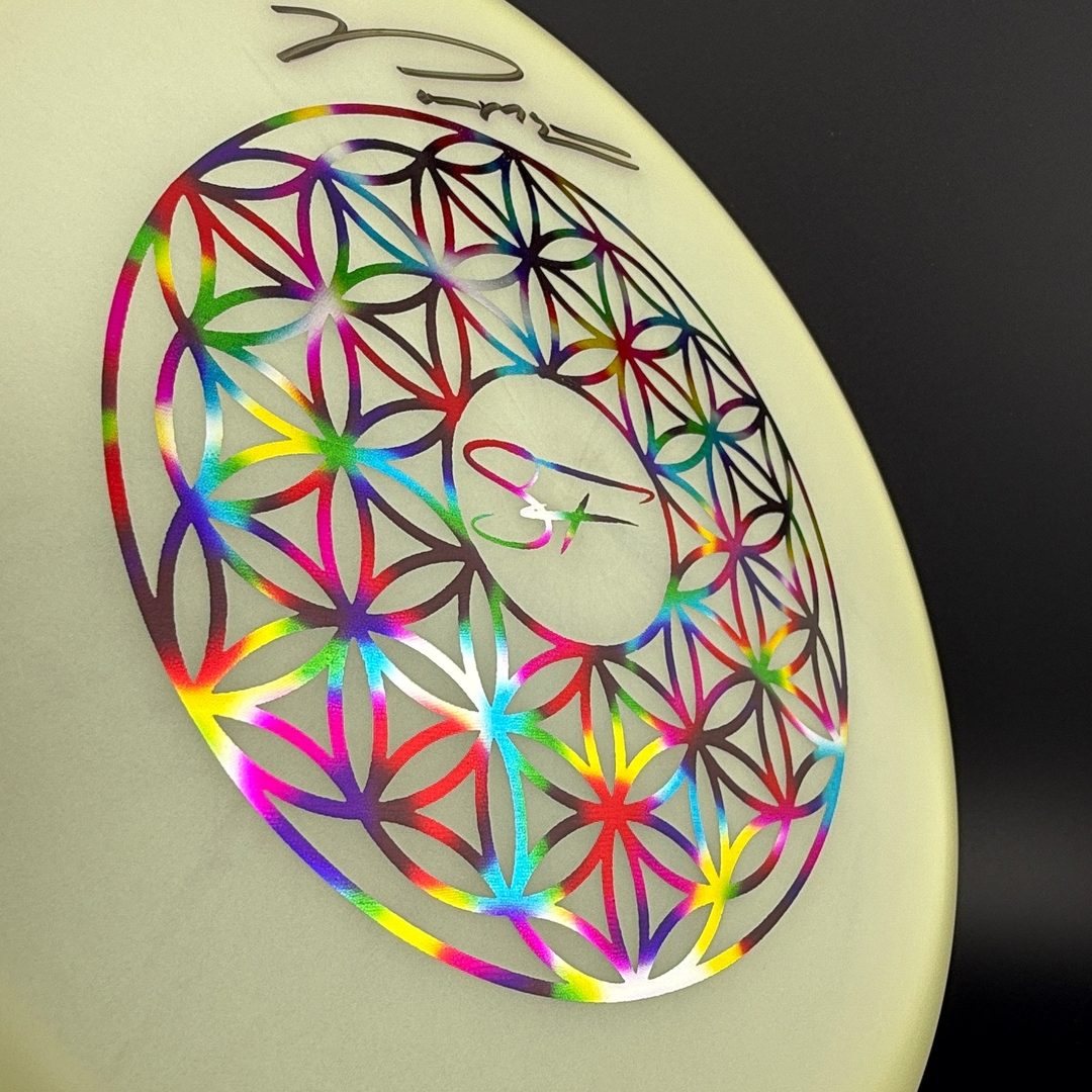 Glow C-Line MD3 (Penned) - Supreme Flight - Paul McBeth Autographed