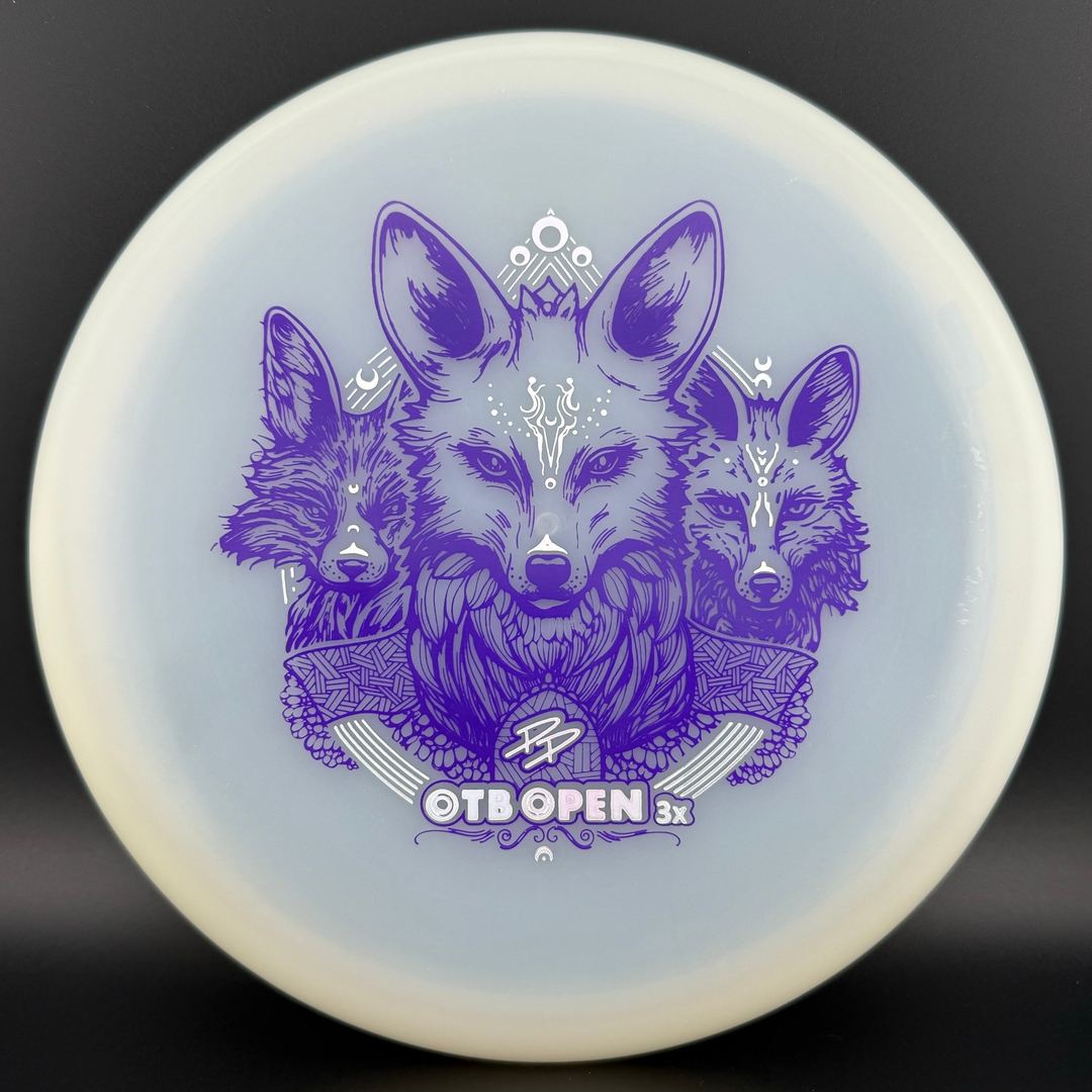 UV Z Fierce - Paige Pierce 3X OTB Champion