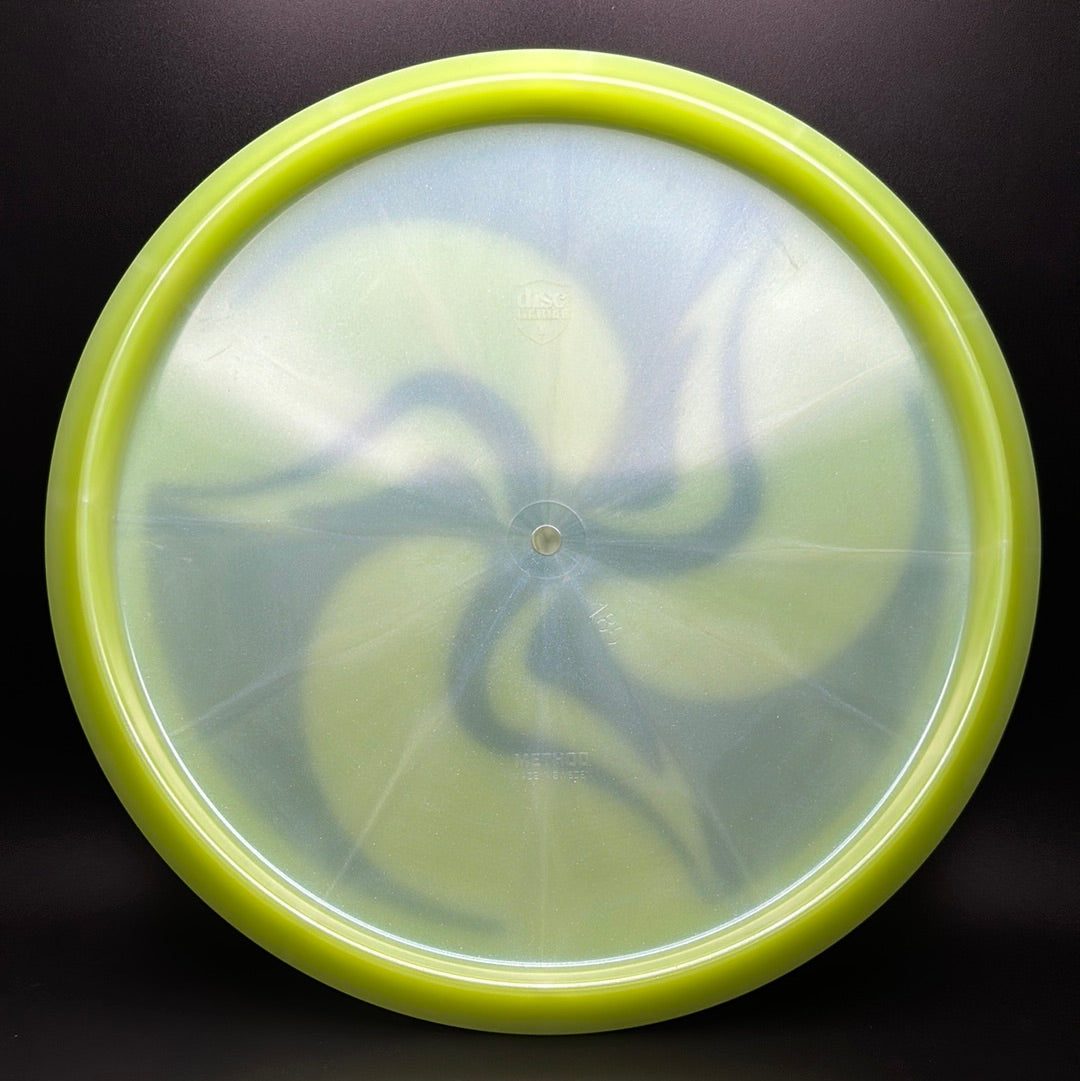 Meta Method - Official Tri-Fly Huk Dyed
