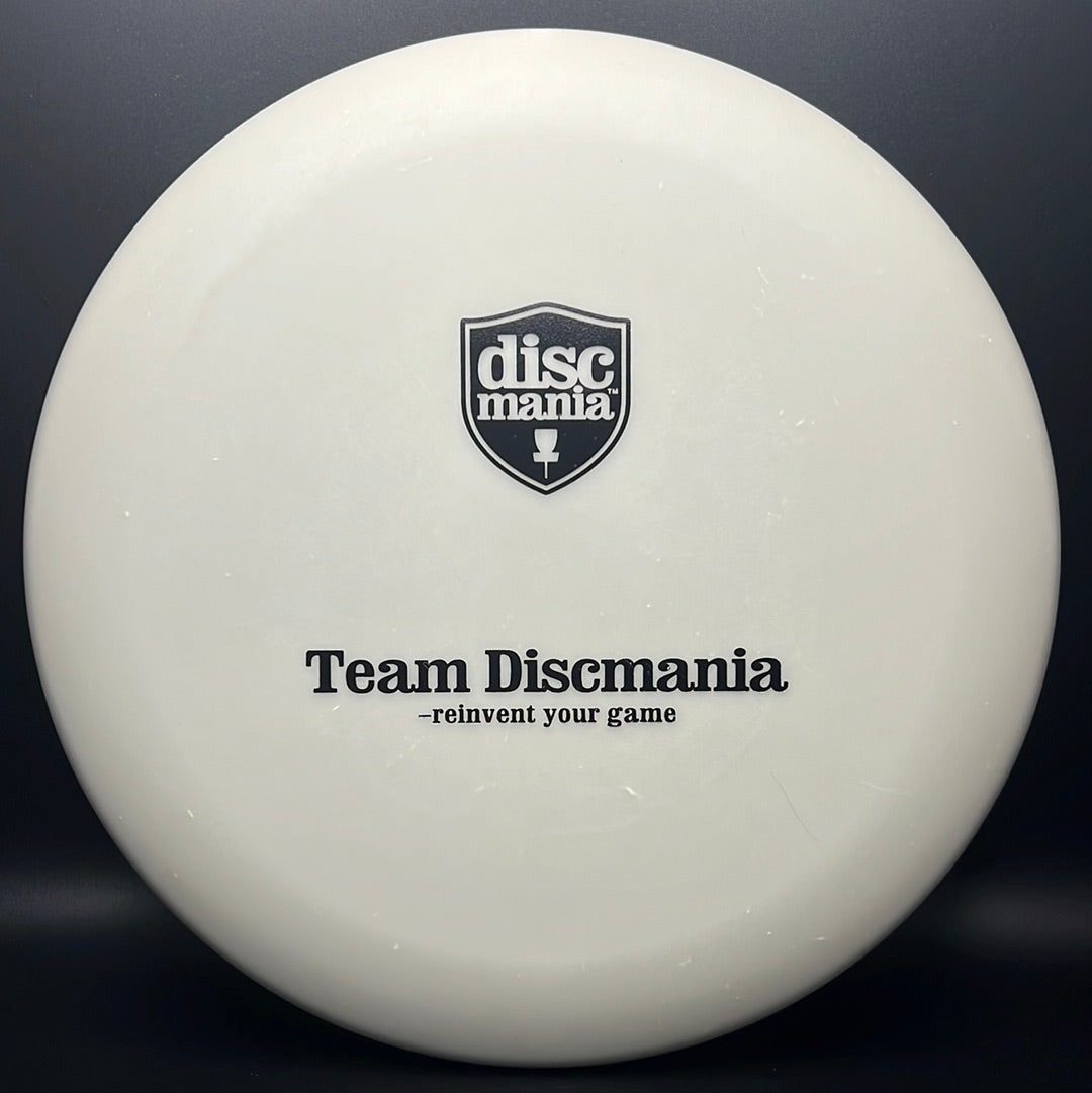 Glow P-Line P2 *Eagle Stash* - Team Discmania (Imperial Eagle 1 Run) Innova Made