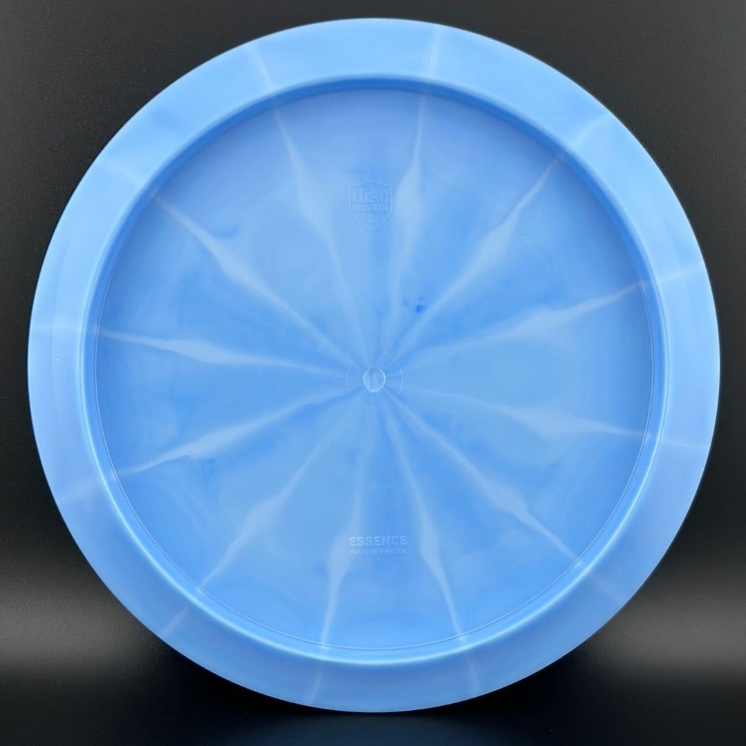 Lux Vapor Essence - Limited Huk Repeater