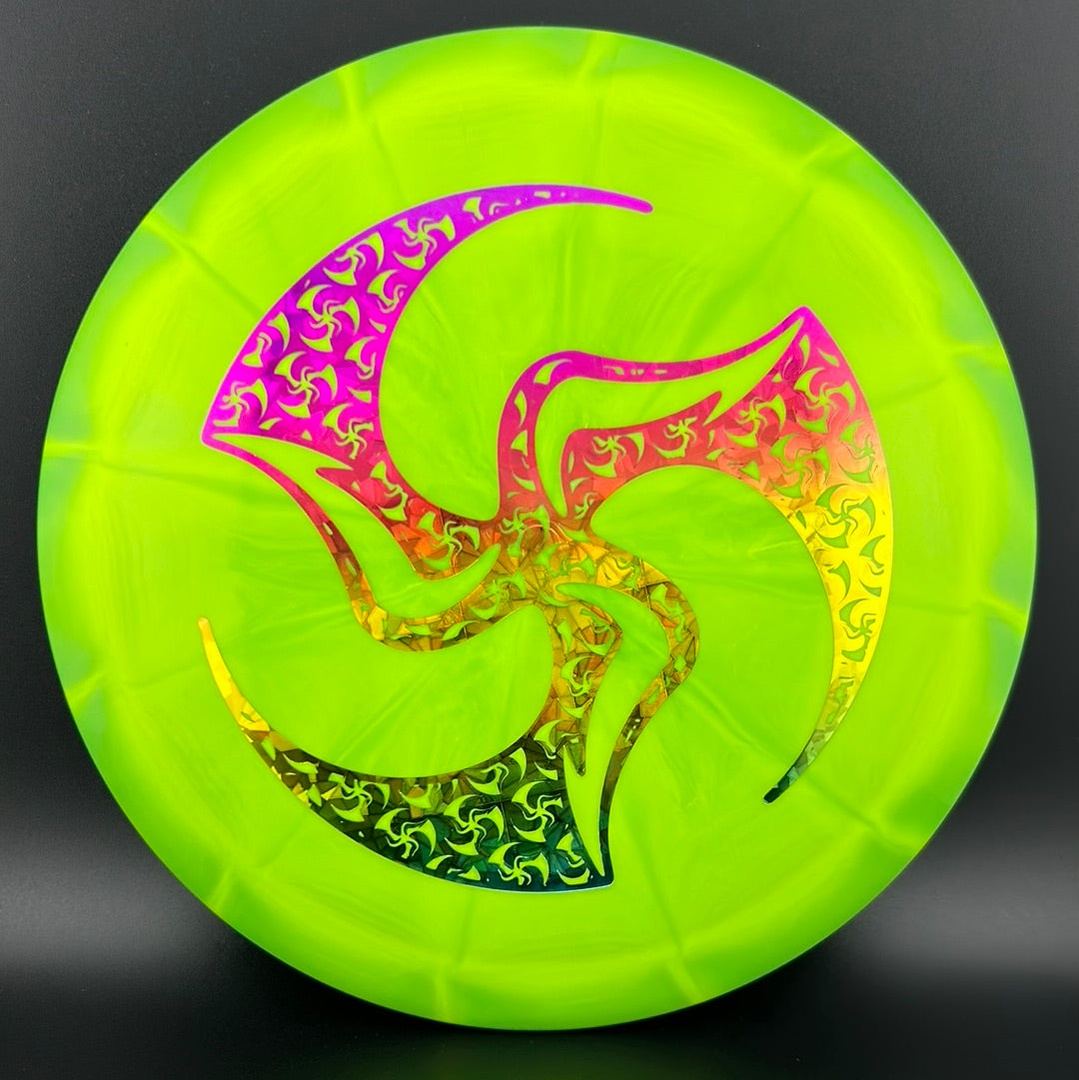 Lux Vapor Essence - Limited Huk Repeater