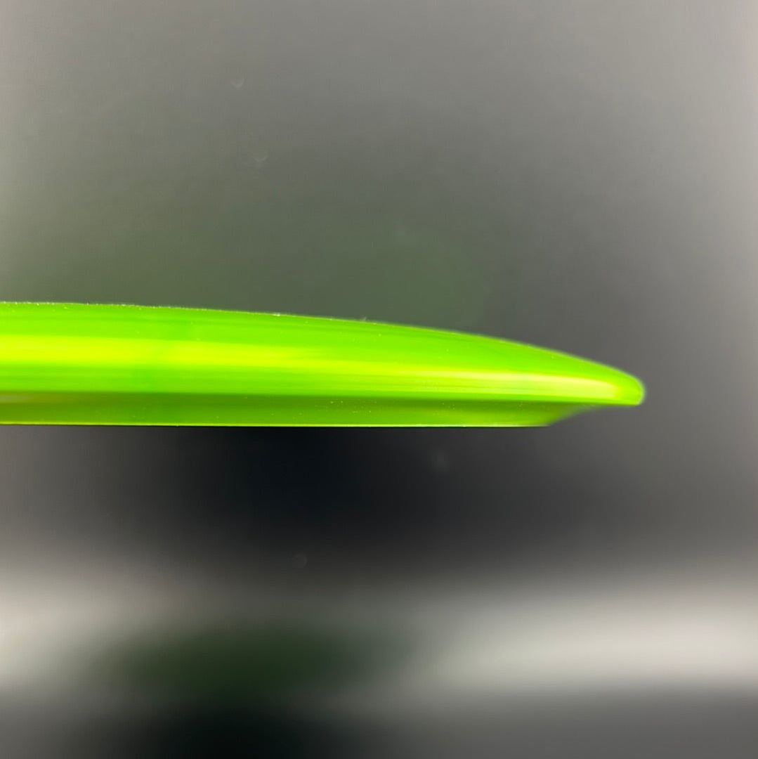 Lux Vapor Essence - Limited Huk Repeater