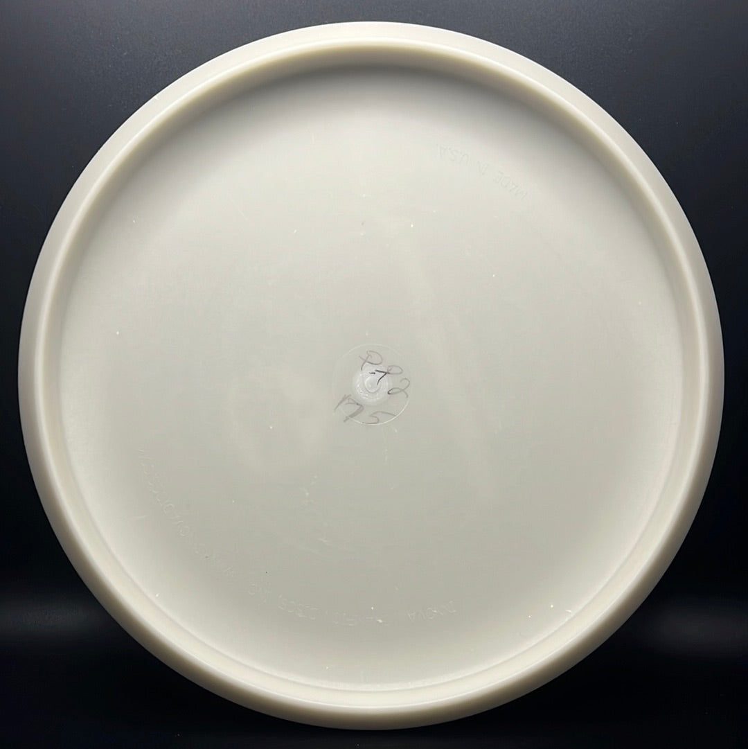 Glow P-Line P2 *Eagle Stash* - Team Discmania (Imperial Eagle 1 Run) Innova Made