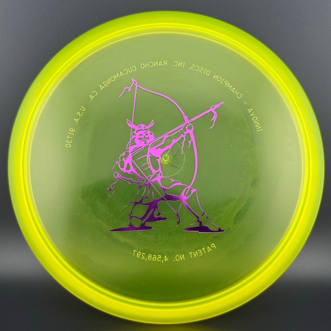 Gummy Champion Roc (Penned) - Japan Open Est. 2004 - 150 Class by Tom Hamilton