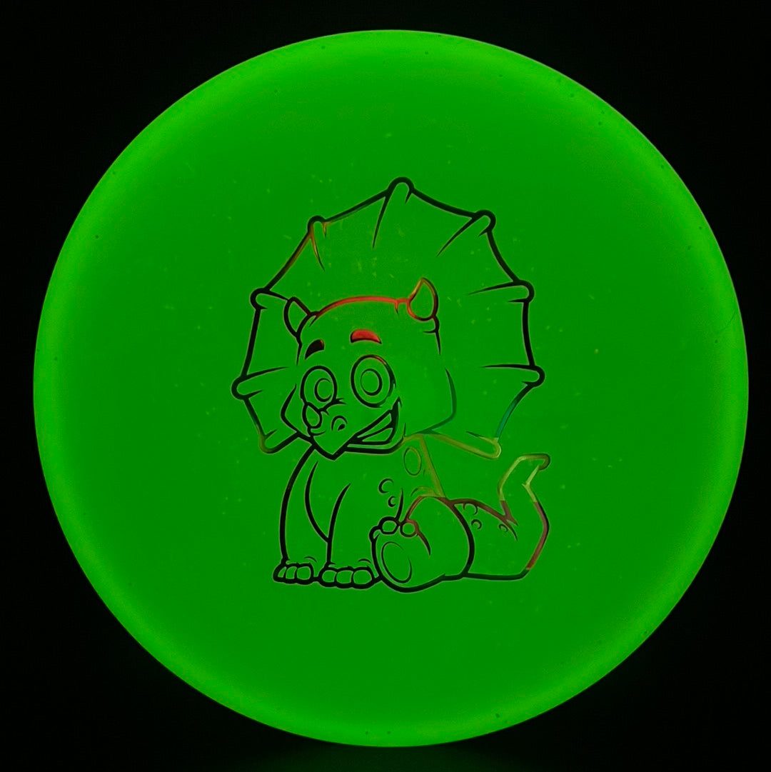 Glow Egg Shell Triceratops - Youth