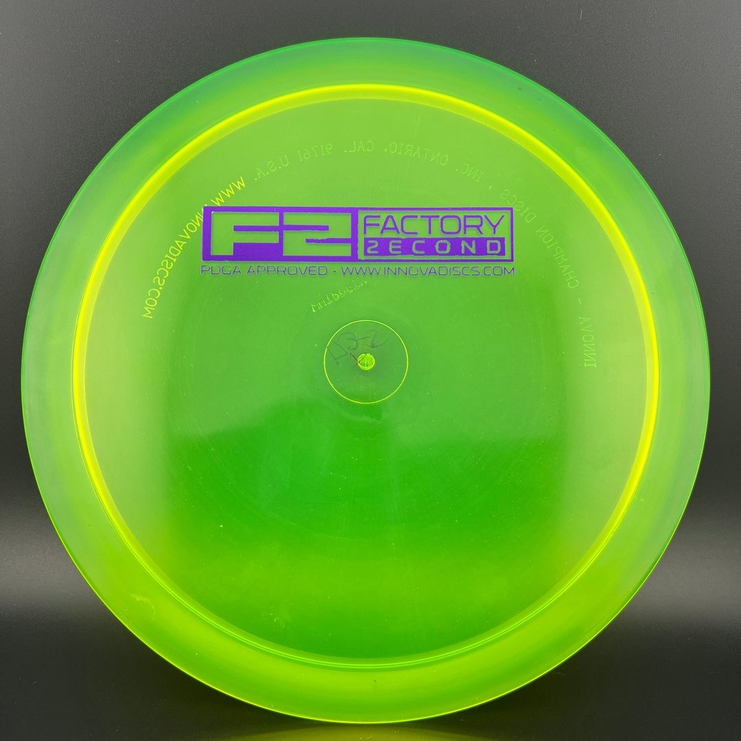 Champion Whippet X - F2 - OOP