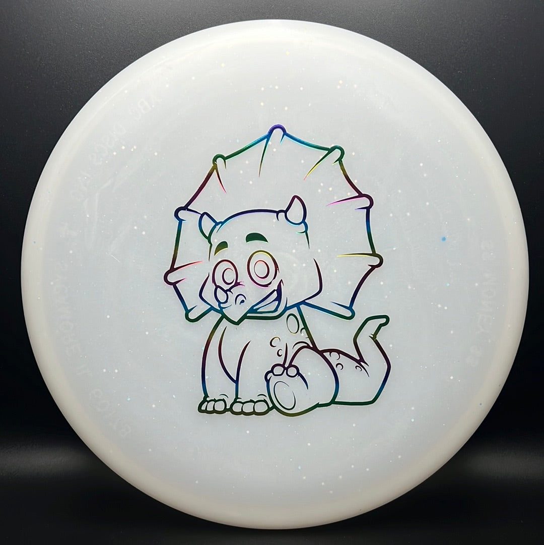 Glow Egg Shell Triceratops - Youth