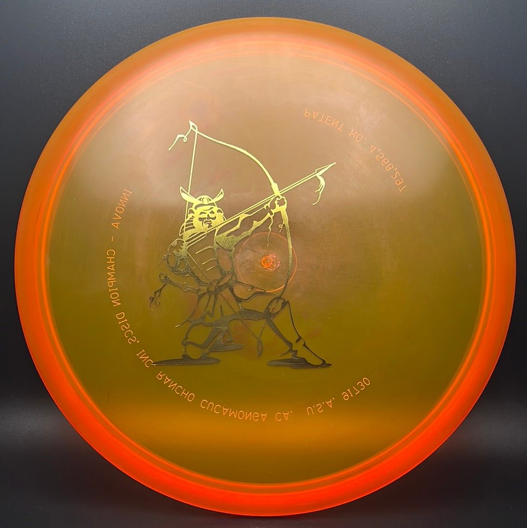 Gummy Champion Roc (Penned) - Japan Open Est. 2004 - 150 Class by Tom Hamilton