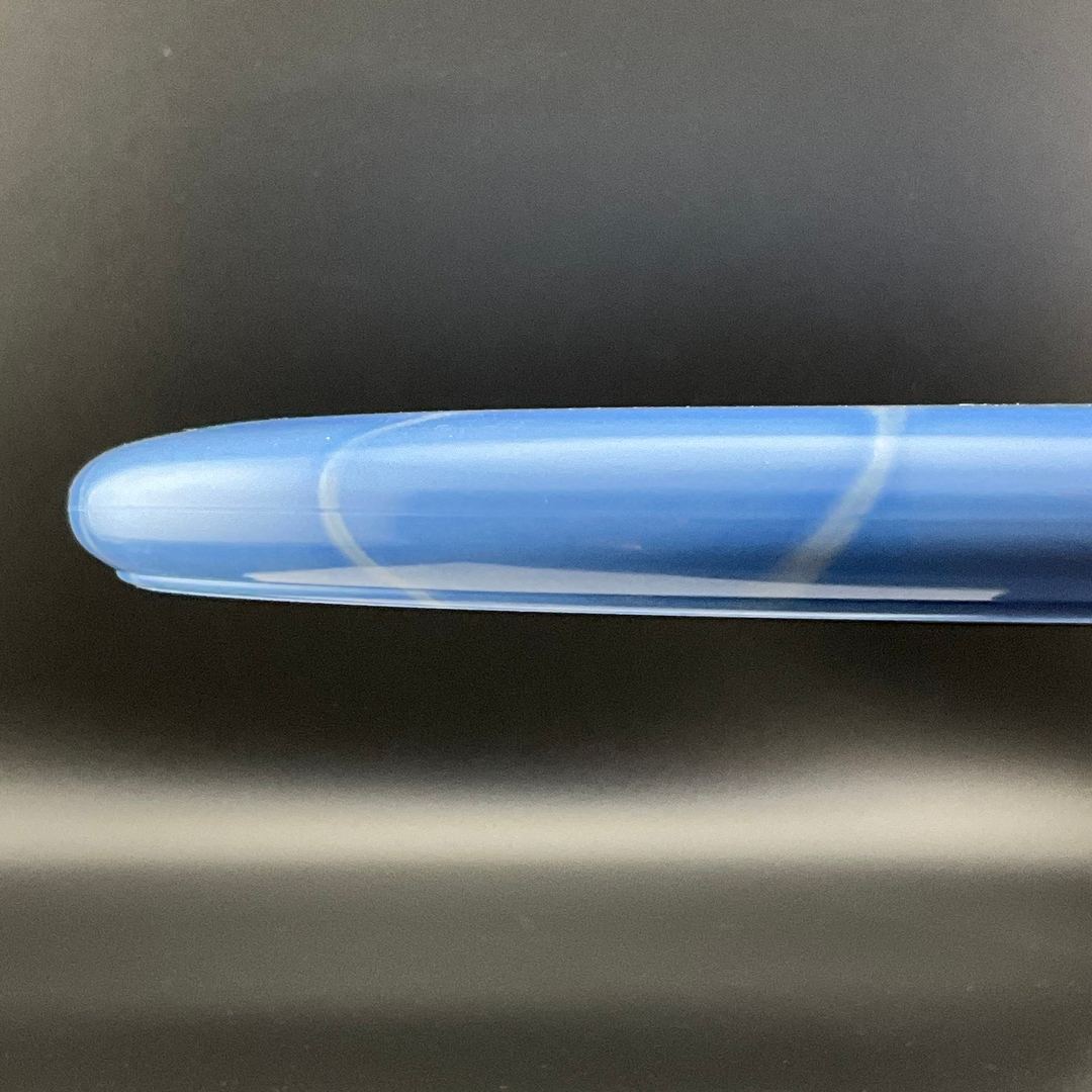 Lux Vapor Link - 2023 April Jewels Cloud Breaker Stamp