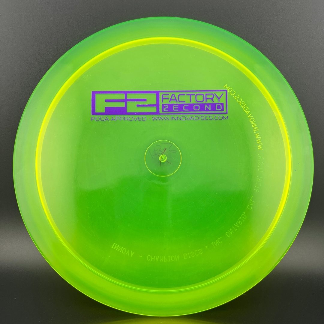 Champion Whippet X - F2 - OOP