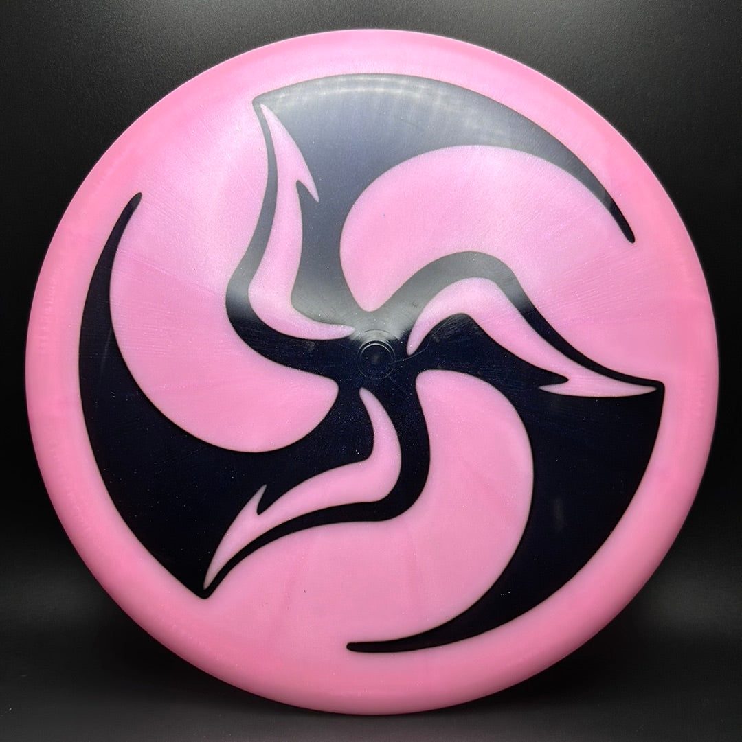 Meta Method - Official Tri-Fly Huk Dyed