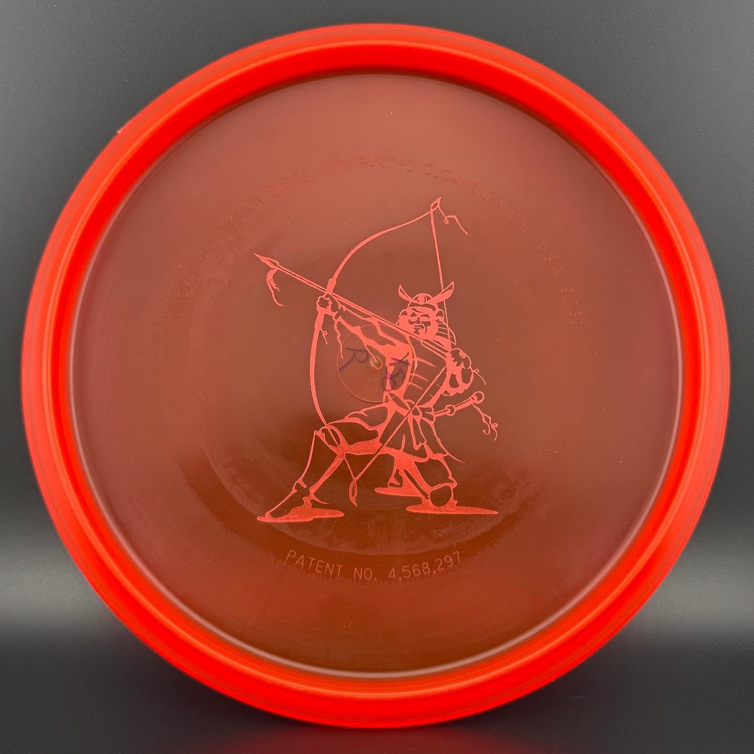 Gummy Champion Roc (Penned) - Japan Open Est. 2004 - 150 Class by Tom Hamilton