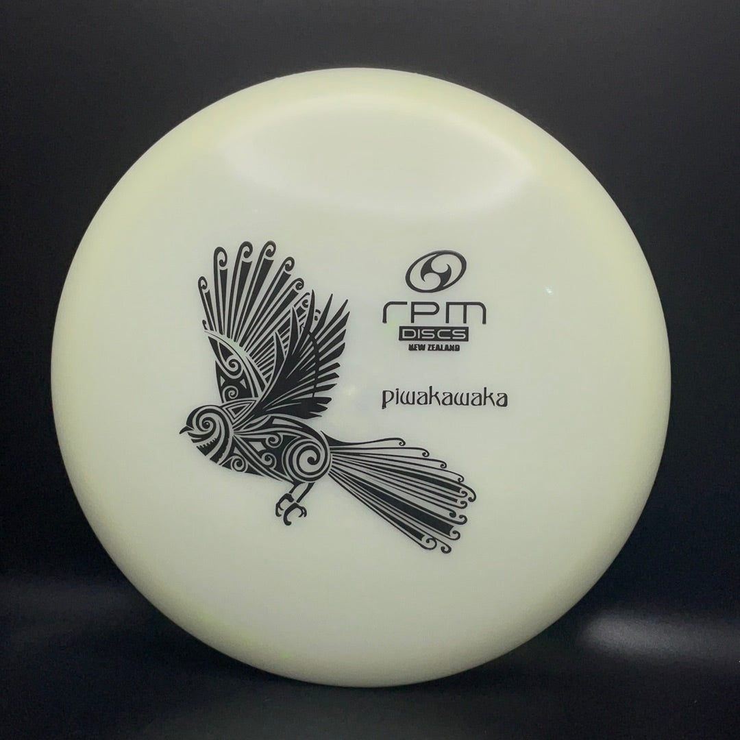 Glow Cosmic Piwakawaka Understable Mid