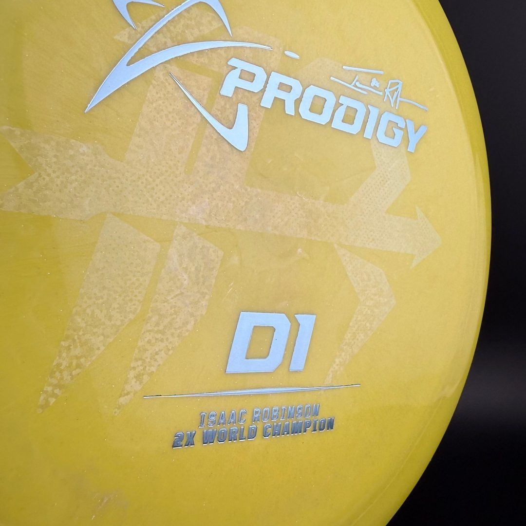 D1 (500 Glimmer) - Isaac Robinson 2X World Champion