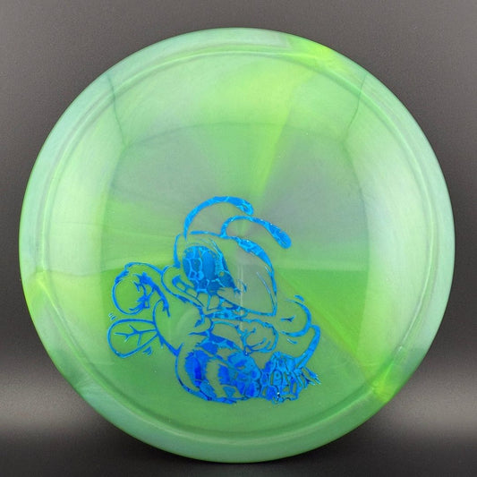 Z Swirl Cicada - Bee Stamp - Pearly Run!