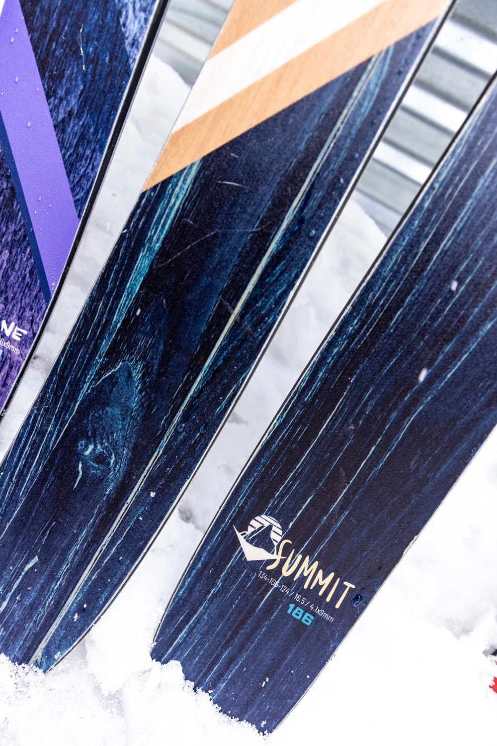 Summit 105