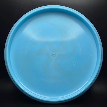 Lux Link - Official Huk Dyed Tri-Fly X-Out