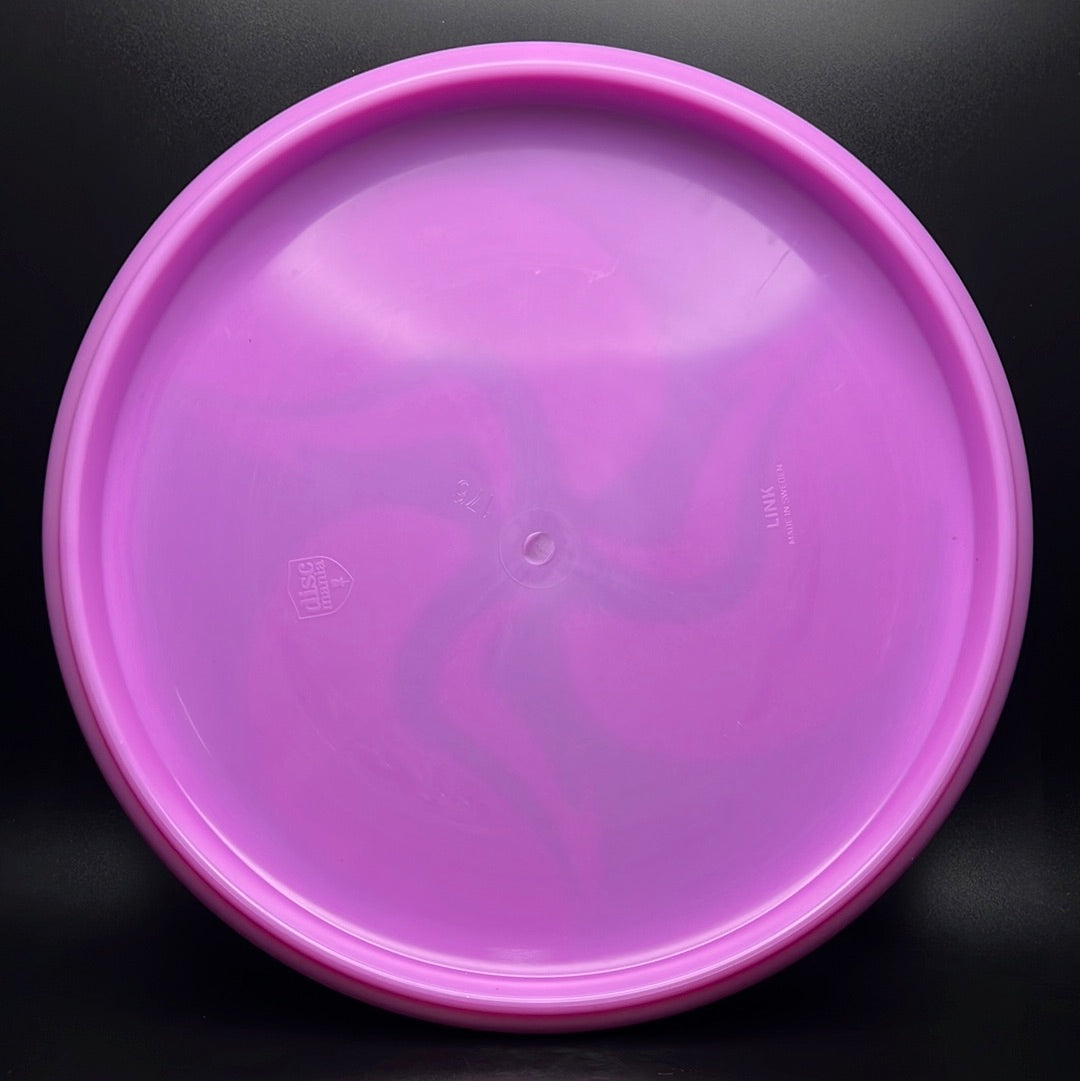 Lux Link - Official Huk Dyed Tri-Fly X-Out
