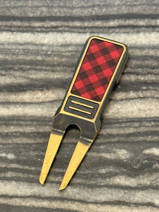 Tyson Lamb Crafted Lumberjack Divot Tool