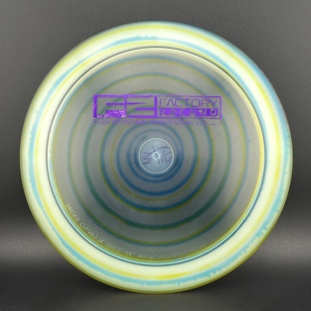 I-Dye Champion Vulcan - Penned OOP