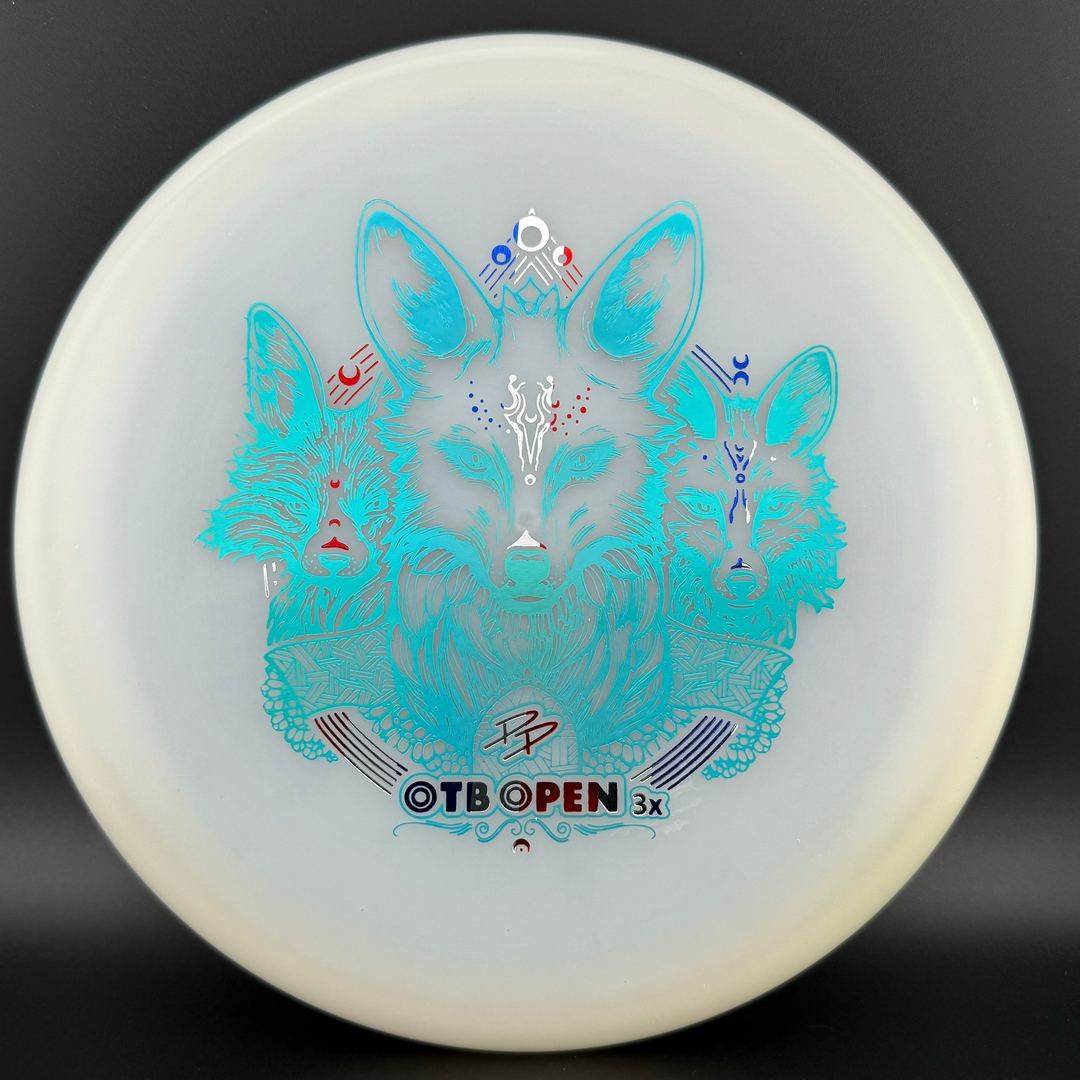 UV Z Fierce - Paige Pierce 3X OTB Champion