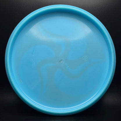Lux Link - Official Huk Dyed Tri-Fly X-Out