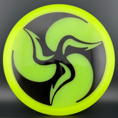 Color Glow C-Line MD1 - Official Tri-Fly Huk Dyed