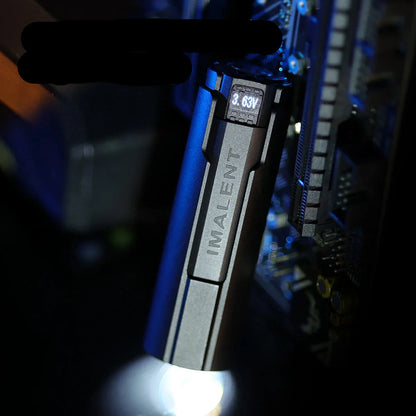 Ultra-Bright, Pocket-Sized Flashlight: 4000 Lumens