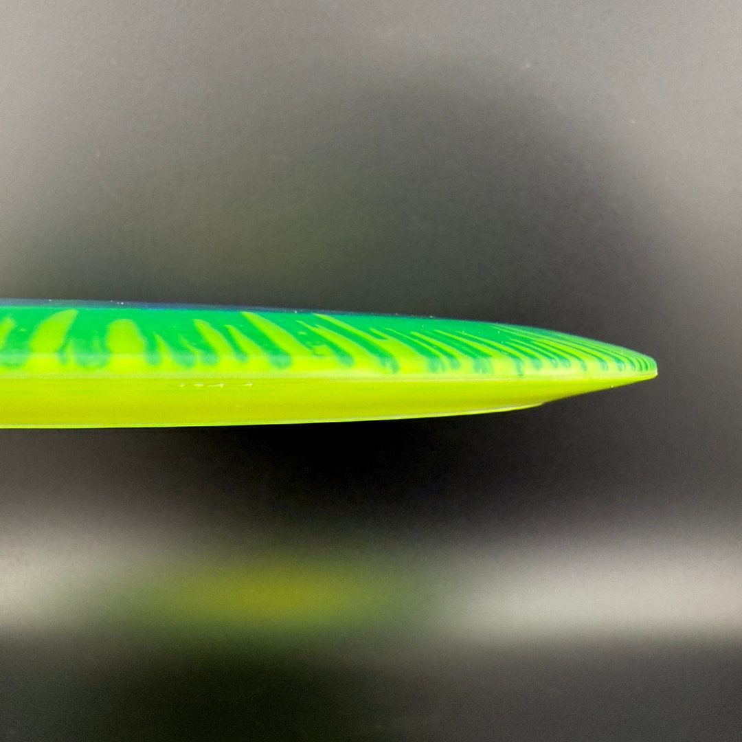 I-Dye Champion SL (Starfire-L) - Penned Run - F2