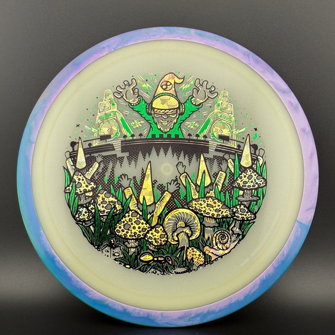 Eclipse Vanish - DJ Gnomeo by Skeet Designs