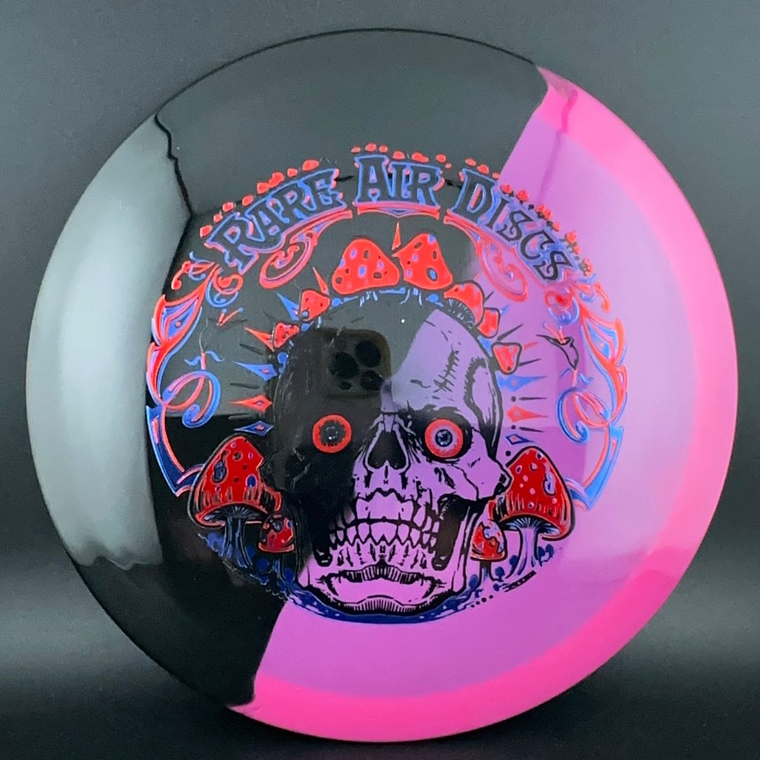 Retina Chemtrail - Crushin' Amanitas by Manny Trujillo