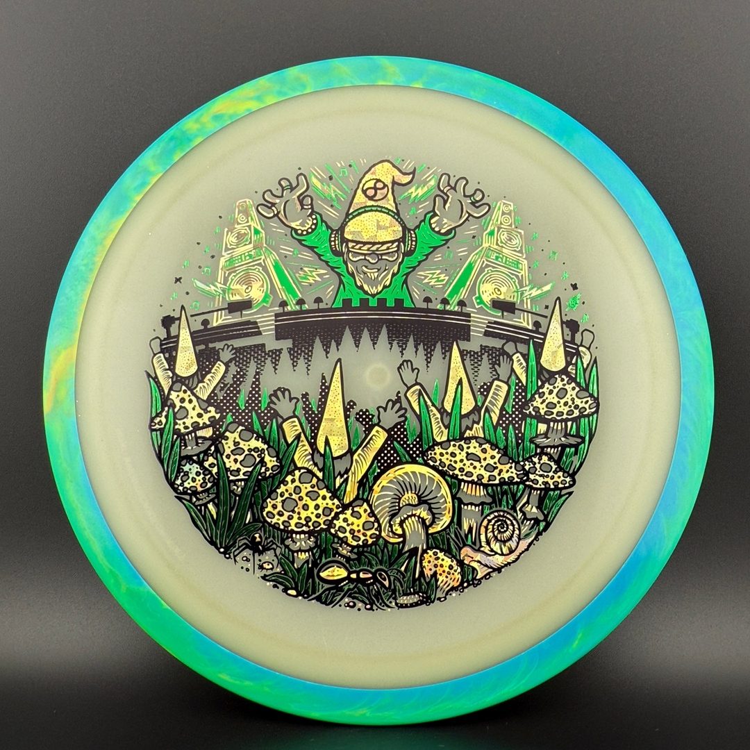 Eclipse Vanish - DJ Gnomeo by Skeet Designs