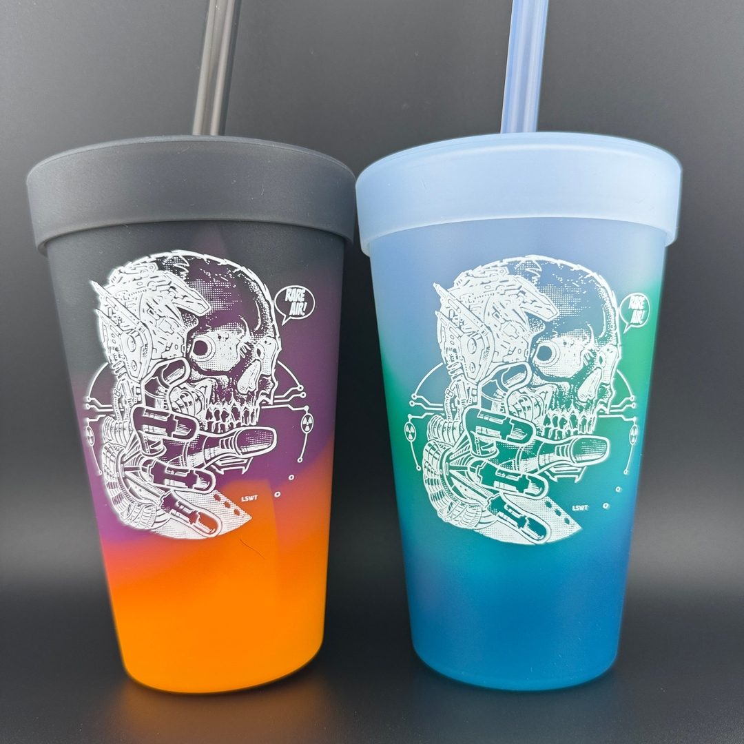Silicone Straw Tumbler Pint Glass (16 Oz) - [STRATUS] Fear by Les White