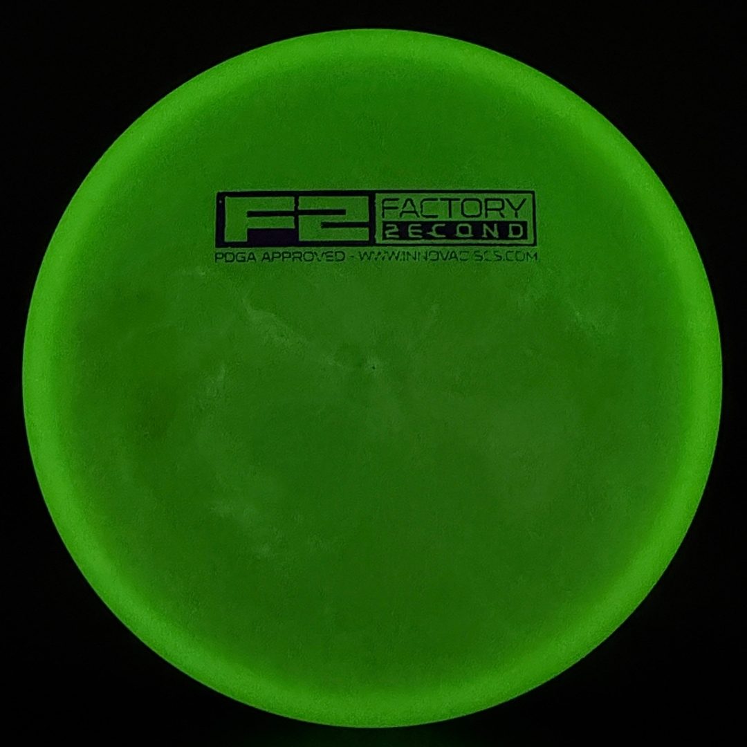 Glow Champion Classic Roc - Penned - F2