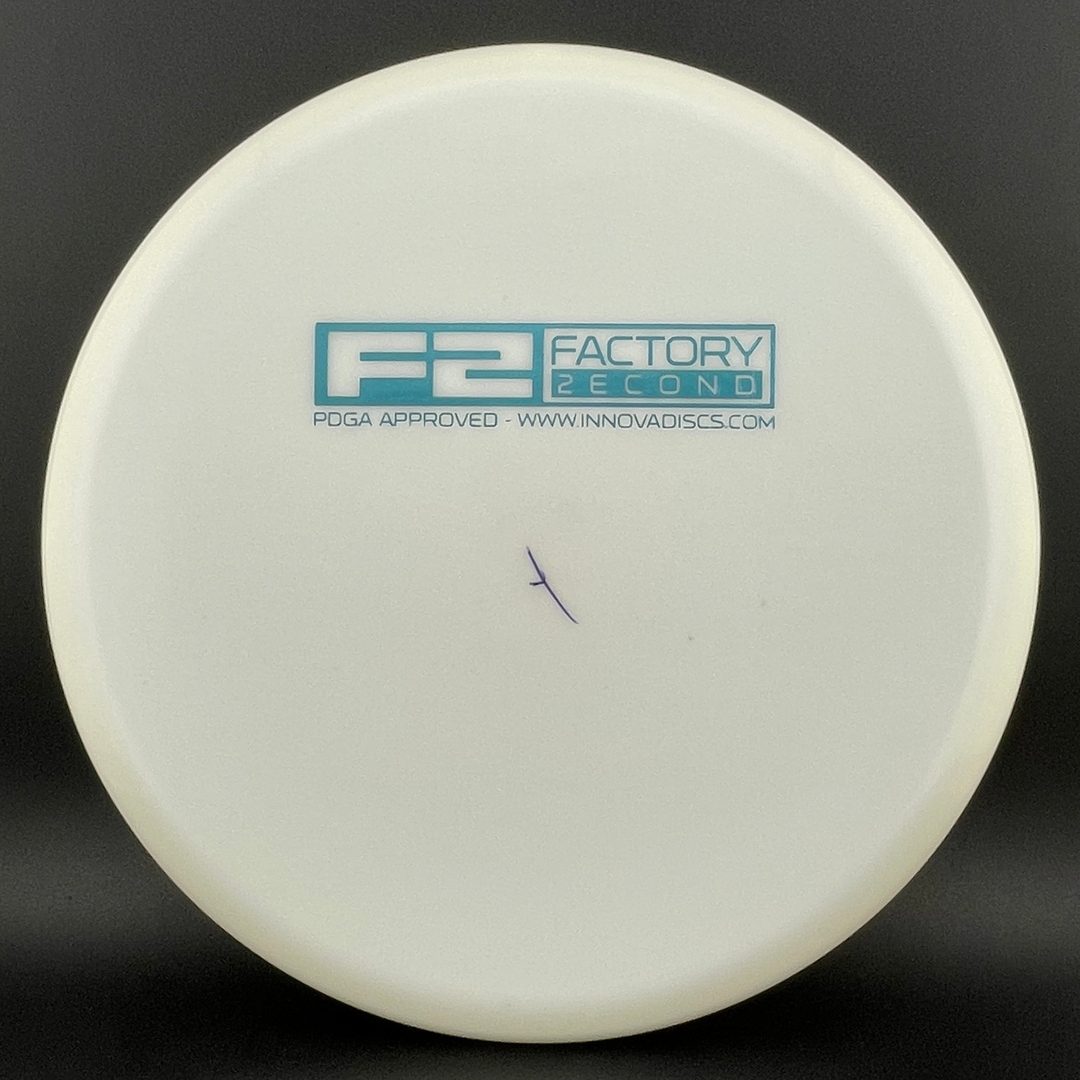 Swirly Star Khan (P3X) - White Dyer's Delight F2