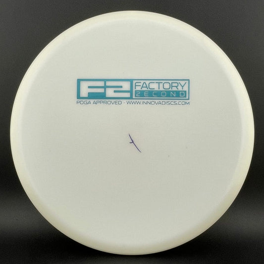 Swirly Star Khan (P3X) - White Dyer's Delight F2
