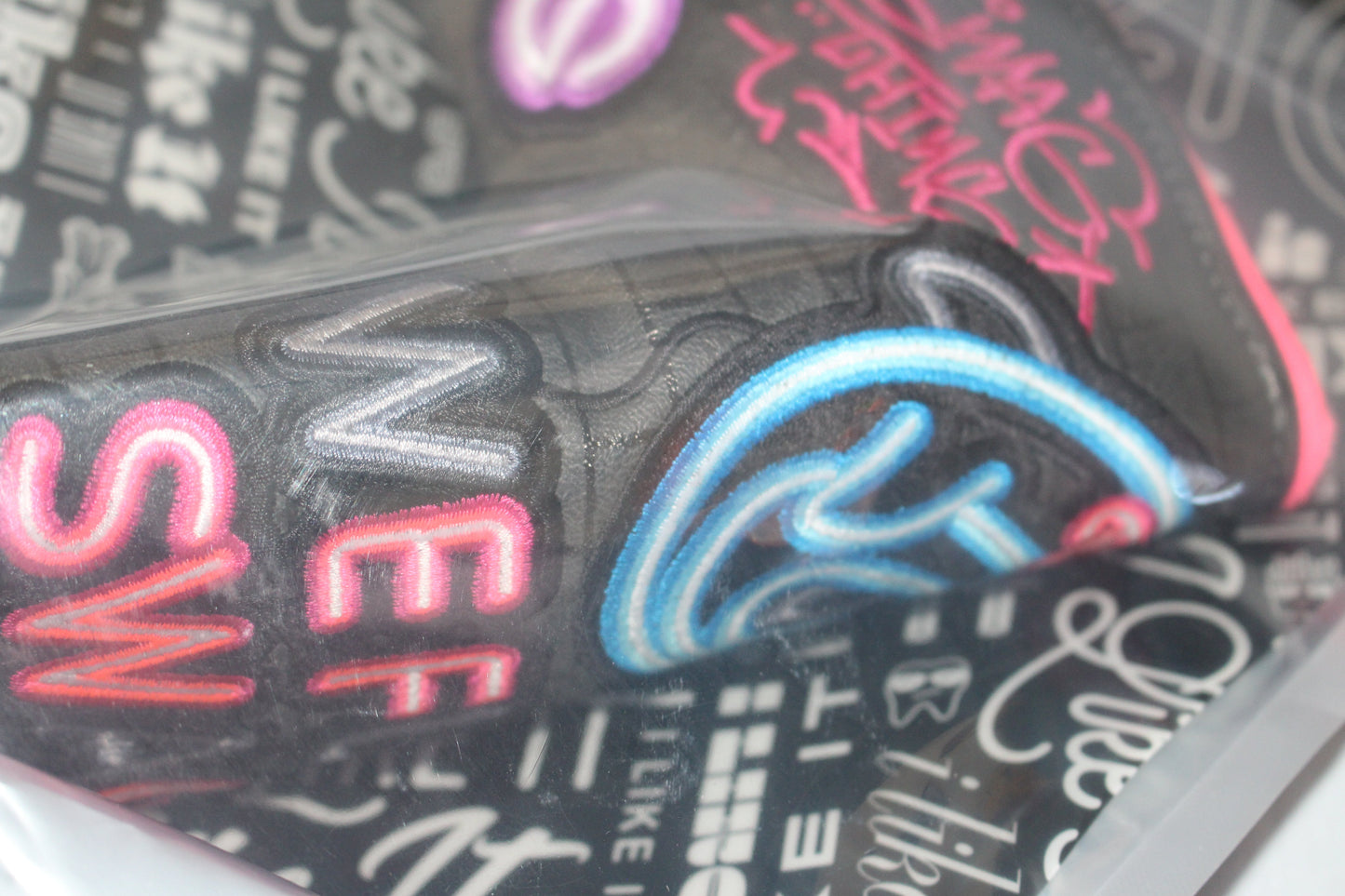 Swag Golf Swag Thing Flipper Dolphin Neon Blade Putter Headcover