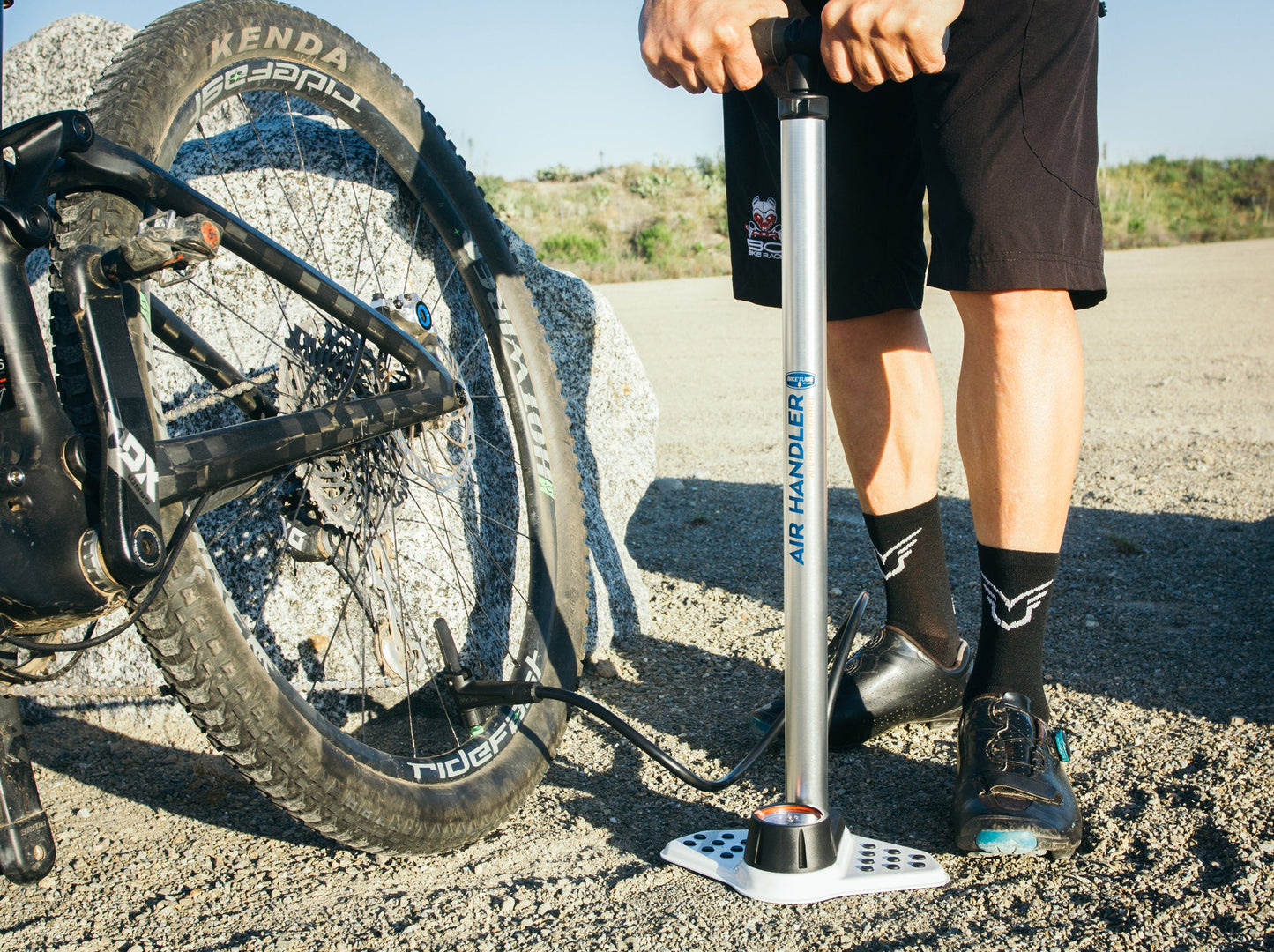 AIR HANDLER FLOOR PUMP