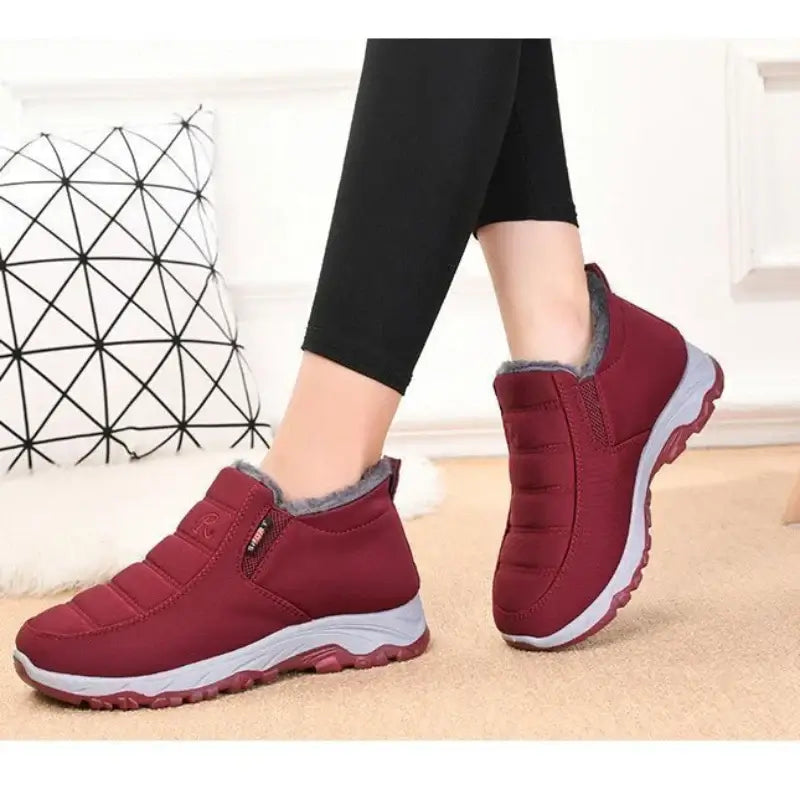 Cozy Winter Comfort Old Beijing Cotton Shoes