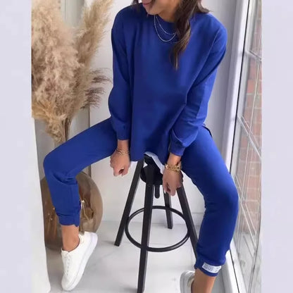 Effortless Chic  Women's 2 Piece Hoodie Set