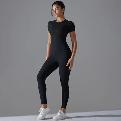 Elevate Your Workout Quick Dry Yoga Set
