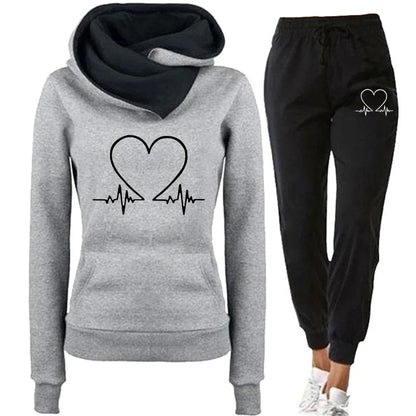 Stay Cozy & Active Women's Winter Tracksuit