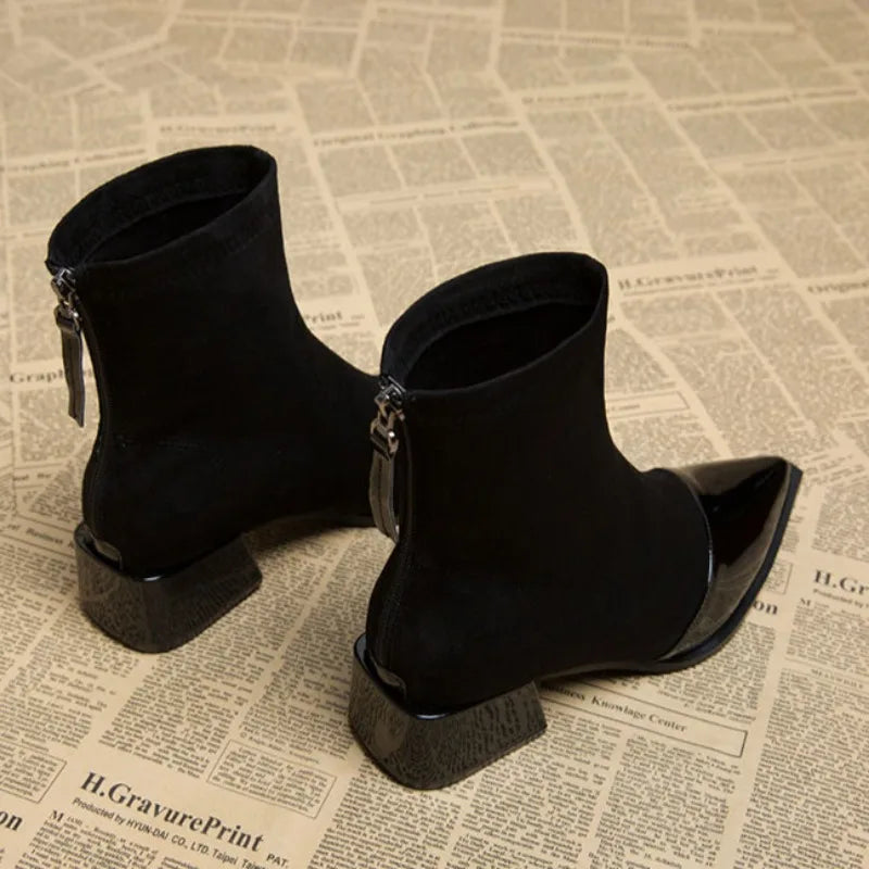 Stylish and Comfortable: Women's Chunky Boots