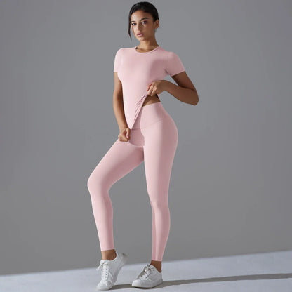 Elevate Your Workout Quick Dry Yoga Set