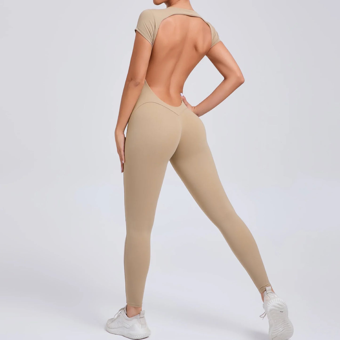 Breathable Yoga Jumpsuit with Hip Lifting Design