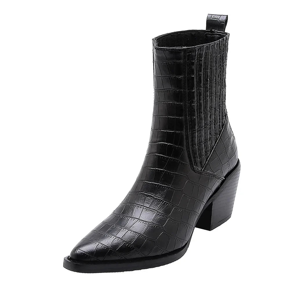 Bold Style: Western Cowboy Boots for Women