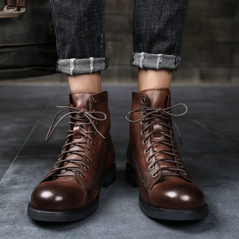 Timeless Style: Retro Men's Ankle Boots