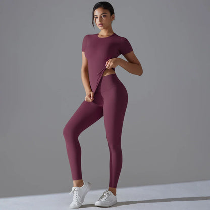 Elevate Your Workout Quick Dry Yoga Set